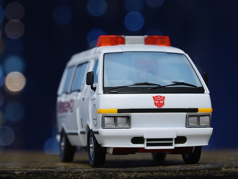 Ocular Max PS 21 Medicus (First Aid) In Hand Full Color Image  (5 of 9)